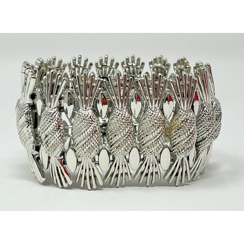 #102 Vintage Sarah Coventry Bracelet Wide Thick Pinapple Textured Silver Tone